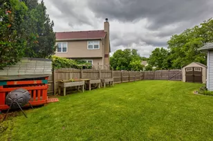 8 Steck Ct, Bolingbrook, IL 60440 - Photo 29