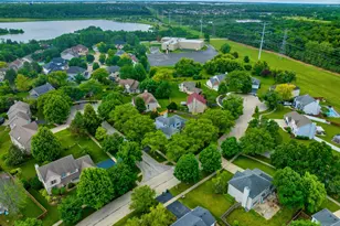 8 Steck Ct, Bolingbrook, IL 60440 - Photo 39