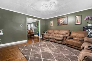 8459 S Marshfield Ave, Chicago, IL 60620 - Photo 5