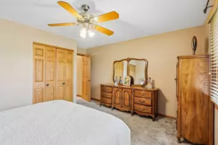 308 S Knollwood Dr, Schaumburg, IL 60193 - Photo 25