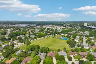 308 S Knollwood Dr, Schaumburg, IL 60193 - Photo 45