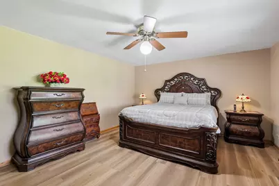 308 S Knollwood Drive, Schaumburg, IL 60193 - Photo 29
