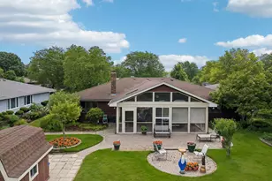 308 S Knollwood Dr, Schaumburg, IL 60193 - Photo 51