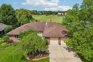 308 S Knollwood Dr, Schaumburg, IL 60193 - Photo 41