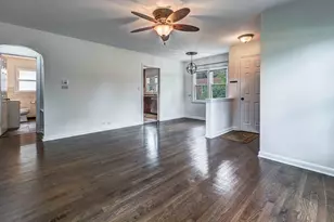 714 Chestnut St, Deerfield, IL 60015 - Photo 3