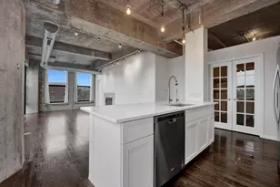1000 W 15th St, Chicago, IL 60608 - Photo 3
