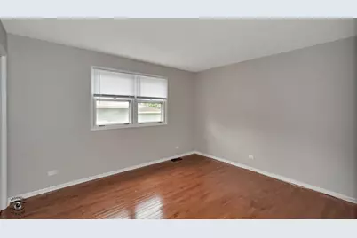 8348 Adbeth Avenue, Woodridge, IL 60517 - Photo 27