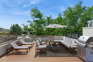 2524 W Bloomingdale Ave, Chicago, IL 60647 - Photo 3