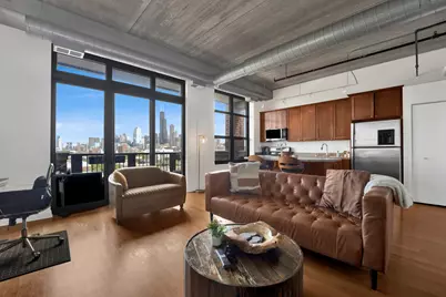 811 W 15th Place #804, Chicago, IL 60608 - Photo 5