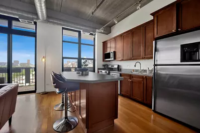 811 W 15th Place #804, Chicago, IL 60608 - Photo 7