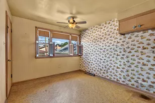 7811 McVicker Ave, Burbank, IL 60459 - Photo 9