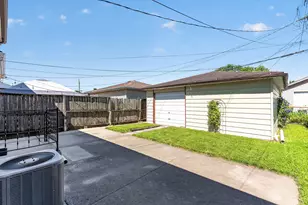 7811 McVicker Ave, Burbank, IL 60459 - Photo 33