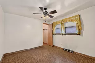 7811 McVicker Ave, Burbank, IL 60459 - Photo 19
