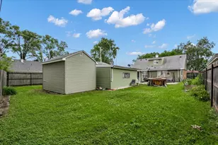 8949 Olympic Dr, Bridgeview, IL 60455 - Photo 31