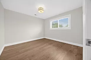 7610 S 88 Ct, Justice, IL 60458 - Photo 13