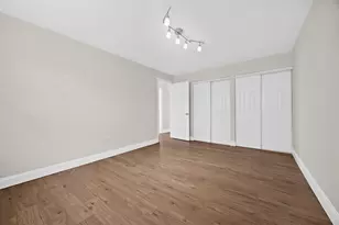 7610 S 88 Ct, Justice, IL 60458 - Photo 11