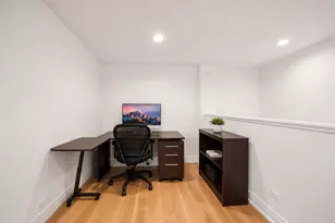 525 N Bishop St, Chicago, IL 60642 - Photo 15