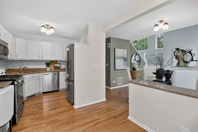 999 Willow Street, Itasca, IL 60143 - Photo 13