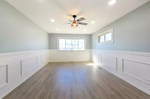 136 Virginia Ct, Streamwood, IL 60107 - Photo 5