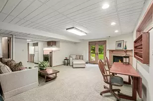 14 Brierwoods Ln, Hawthorn Woods, IL 60047 - Photo 45