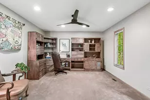 14 Brierwoods Ln, Hawthorn Woods, IL 60047 - Photo 25