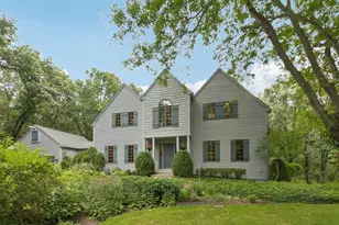 14 Brierwoods Ln, Hawthorn Woods, IL 60047 - Photo 5