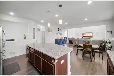 [Address not provided], Naperville, IL 60564 - Photo 11