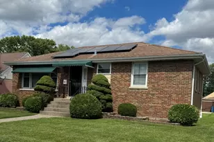 3215 Ernst St, Franklin Park, IL 60131 - Photo 1