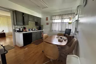 3215 Ernst St, Franklin Park, IL 60131 - Photo 3