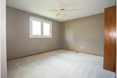 16409 Winding Creek Road, Plainfield, IL 60586 - Photo 13