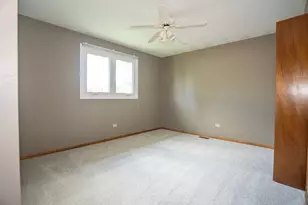 16409 Winding Creek Rd, Plainfield, IL 60586 - Photo 13