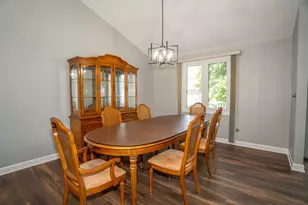 16409 Winding Creek Rd, Plainfield, IL 60586 - Photo 5