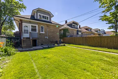 2402 East Avenue, Berwyn, IL 60402 - Photo 31