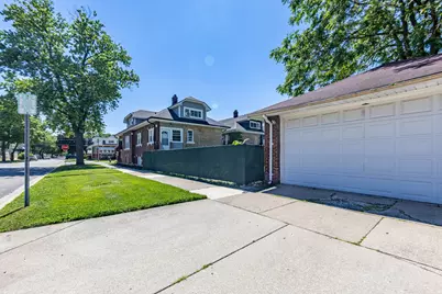 2402 East Avenue, Berwyn, IL 60402 - Photo 33