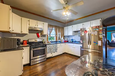 2402 East Avenue, Berwyn, IL 60402 - Photo 11