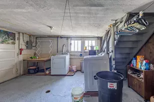 2402 East Ave, Berwyn, IL 60402 - Photo 25