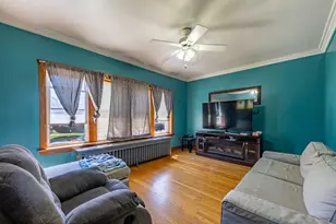 2402 East Ave, Berwyn, IL 60402 - Photo 3