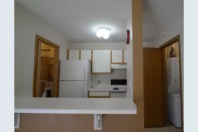 1548 W Sand Bar Court #1G, Round Lake Beach, IL 60073 - Photo 5