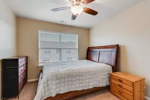 817 Summit Creek Dr, Shorewood, IL 60404 - Photo 15