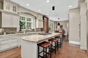 525 N York Rd, Hinsdale, IL 60521 - Photo 11