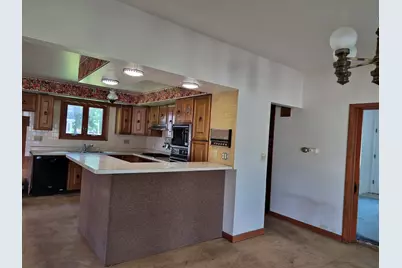 304 N Central Avenue, Ladd, IL 61329 - Photo 3