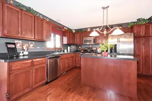 14736 S Carlton Ln, Homer Glen, IL 60491 - Photo 9