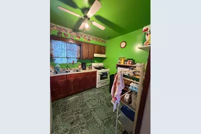 8620 S Baltimore Avenue, Chicago, IL 60617 - Photo 5