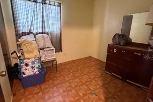 8620 S Baltimore Ave, Chicago, IL 60617 - Photo 9
