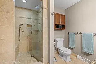 422 E Russell St, Barrington, IL 60010 - Photo 15