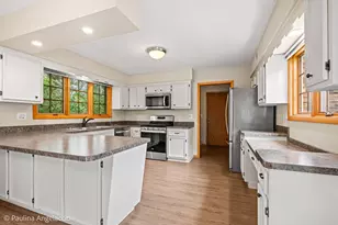 422 E Russell St, Barrington, IL 60010 - Photo 25
