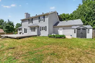 1585 Marshfield Dr, Rockford, IL 61107 - Photo 35