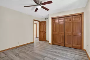 1585 Marshfield Dr, Rockford, IL 61107 - Photo 23