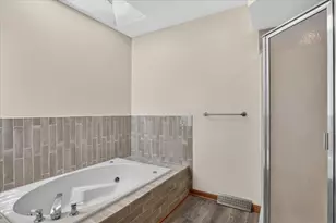 1585 Marshfield Dr, Rockford, IL 61107 - Photo 27