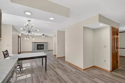 1585 Marshfield Drive, Rockford, IL 61107 - Photo 13